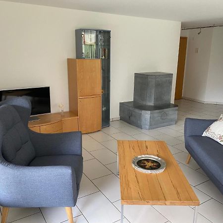 Ferienwohnung Fuer 5 Personen In Cumpadials, Inmitten Der Surselva Sumvitg Exterior photo