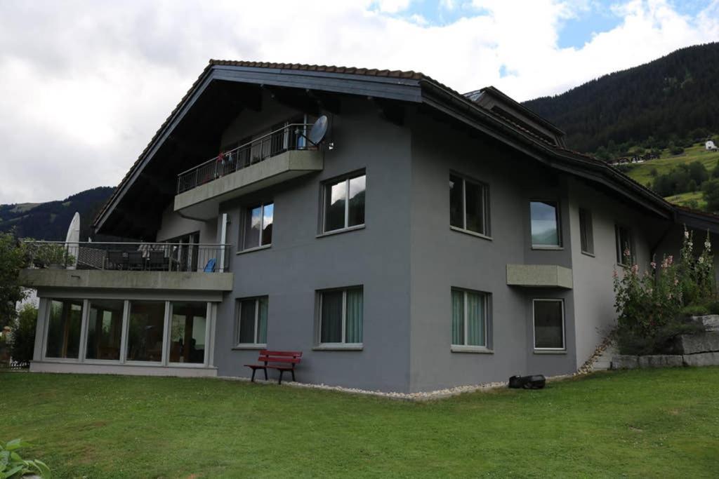 Ferienwohnung Fuer 5 Personen In Cumpadials, Inmitten Der Surselva Sumvitg Exterior photo